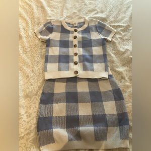 Preppy sweater set, checkered short sleeve.